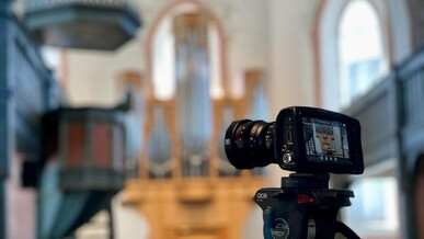 youTube:Gottesdienst zu Ostersonntag mit Abendmahl und Taufen 20. April | 10.00 Uhr Ev. Kirche
